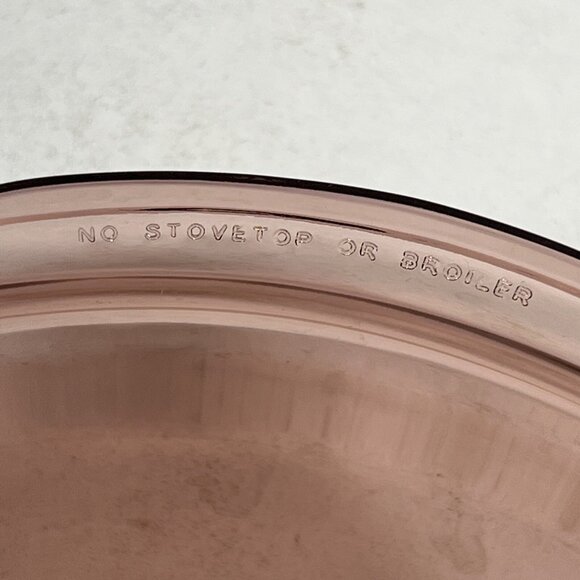 Vtg USA Pyrex D-20 Cranberry Round Casserole Dish 2 L (2.11 qt) no lid - Picture 5 of 7